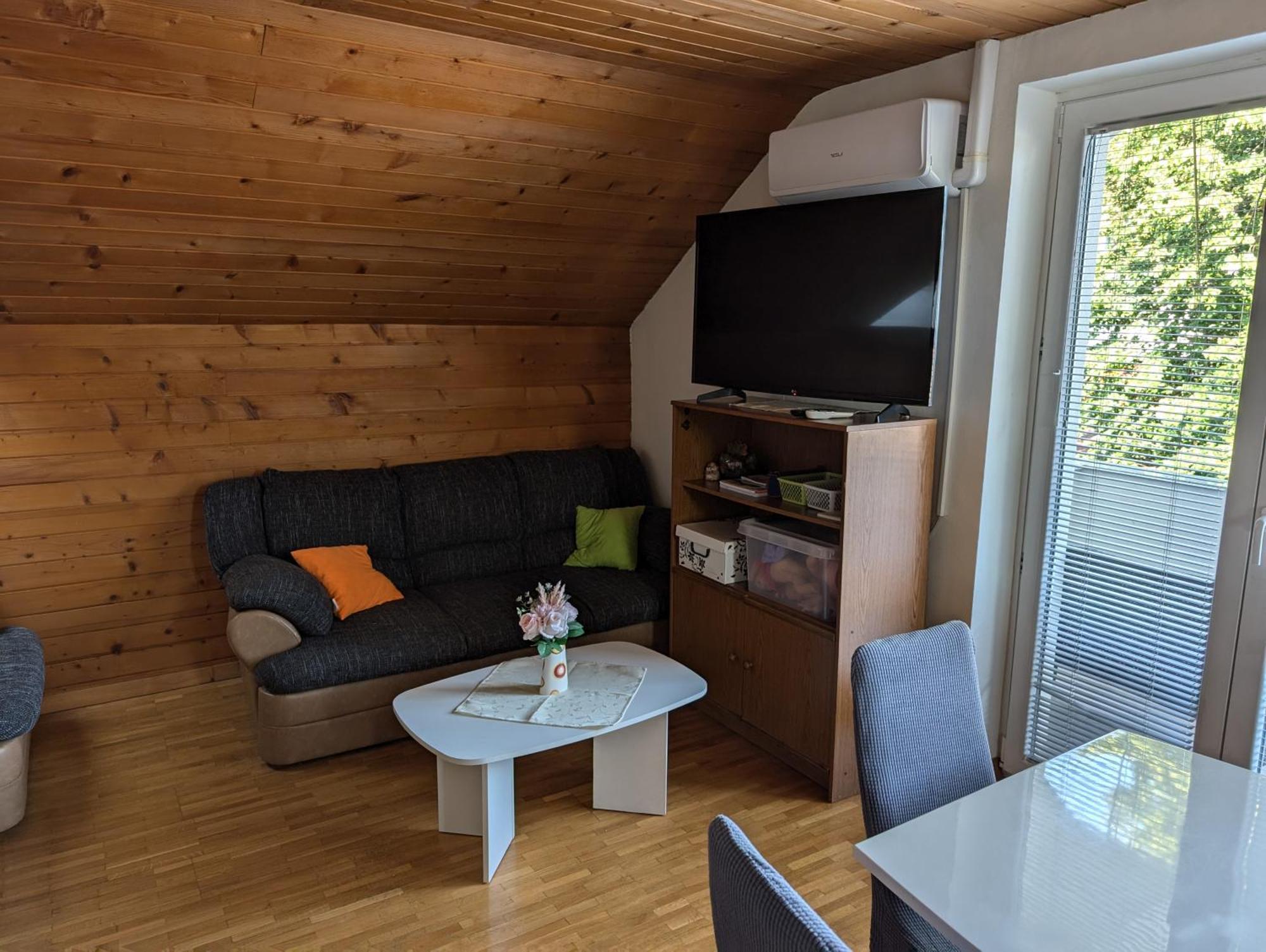 Apartment Bee Near Bled Zabreznica Bagian luar foto